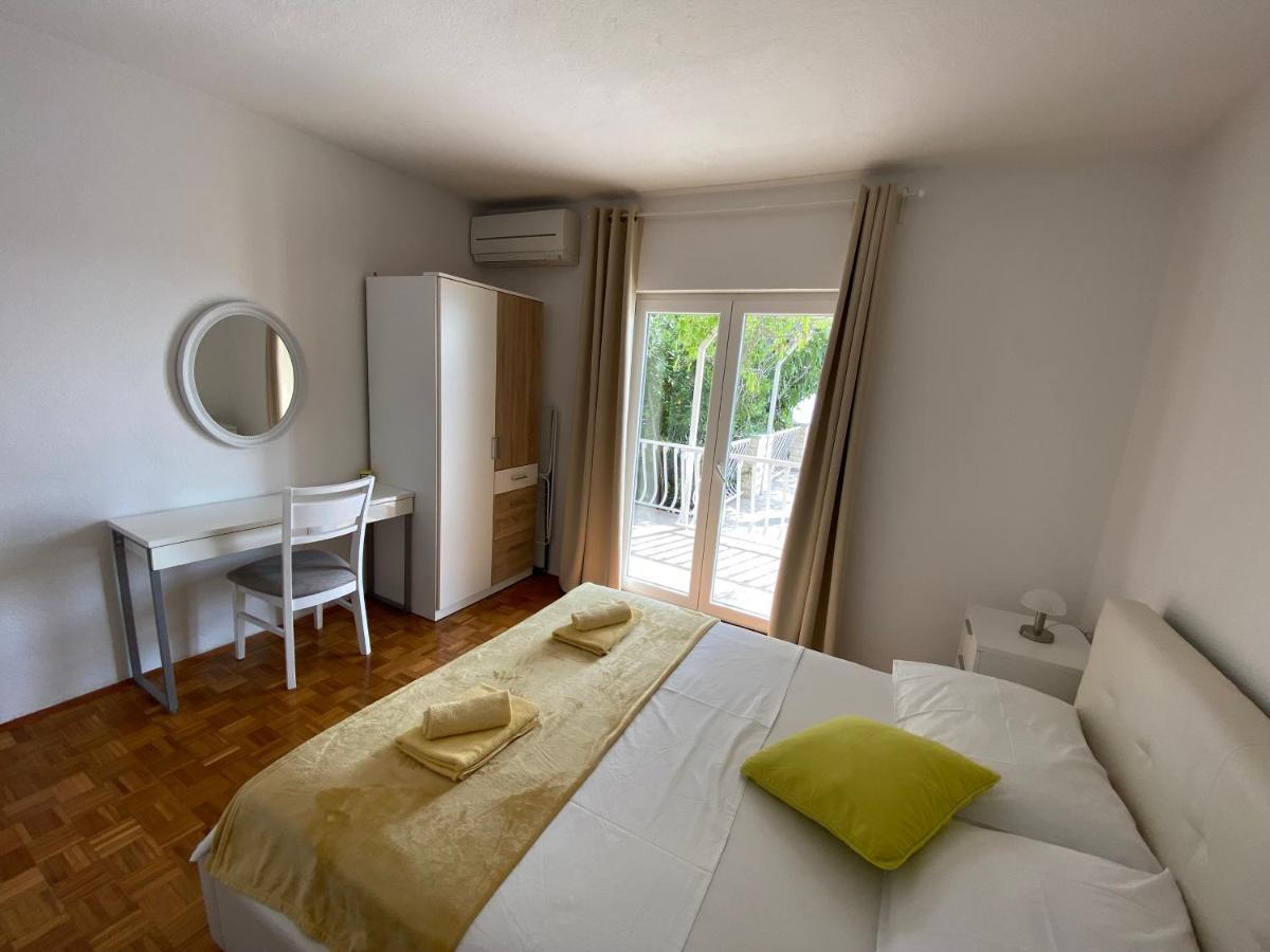 Apartmani Solis スヴェティ・ペタル エクステリア 写真