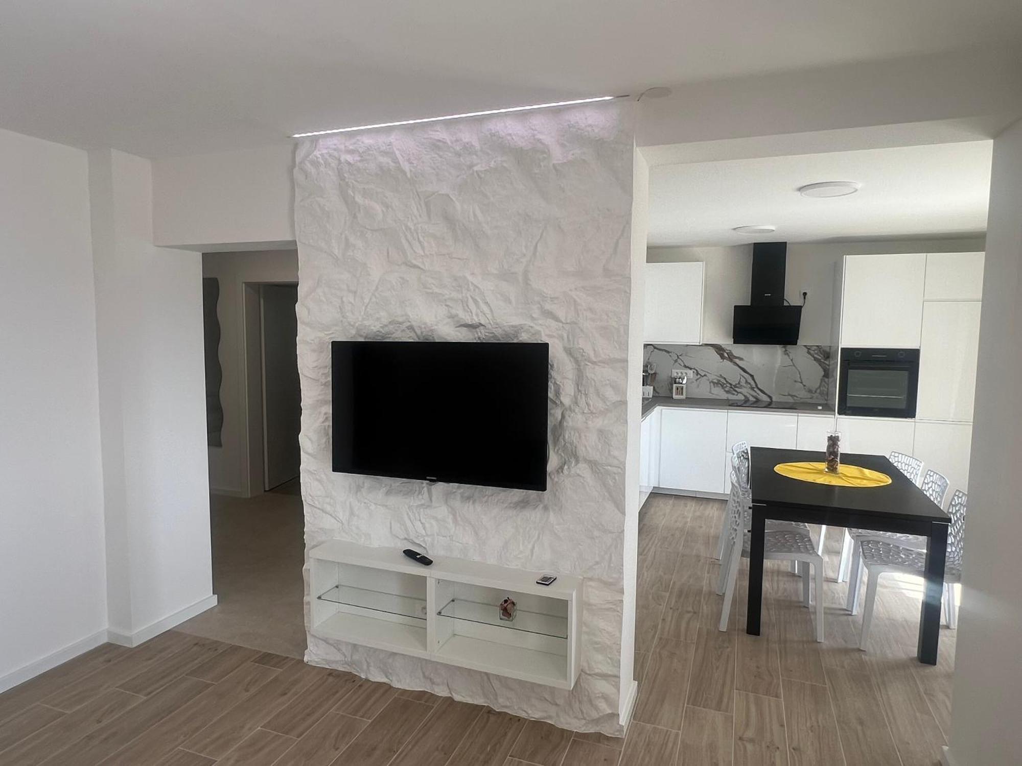 Apartmani Solis スヴェティ・ペタル エクステリア 写真
