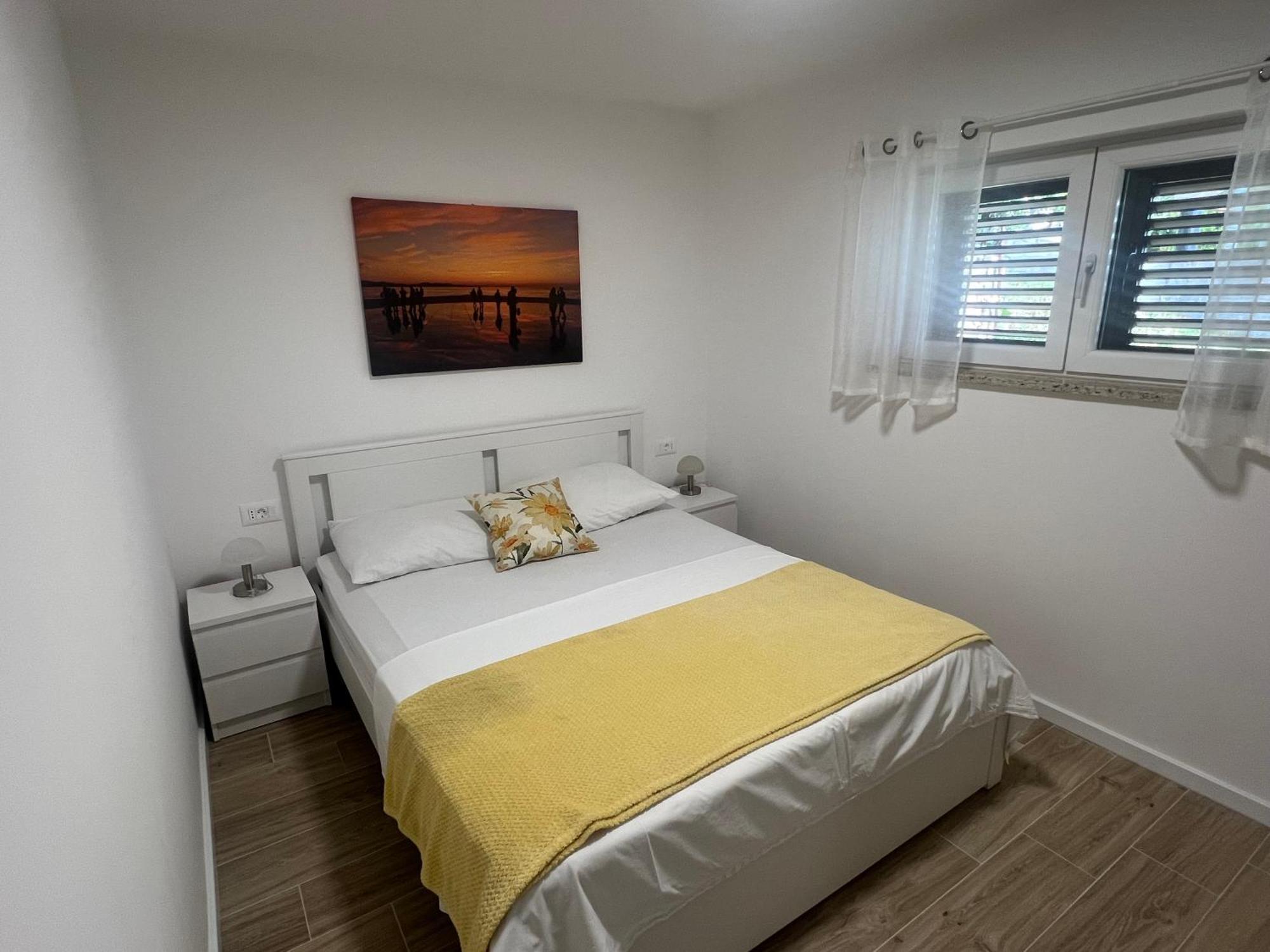 Apartmani Solis スヴェティ・ペタル エクステリア 写真