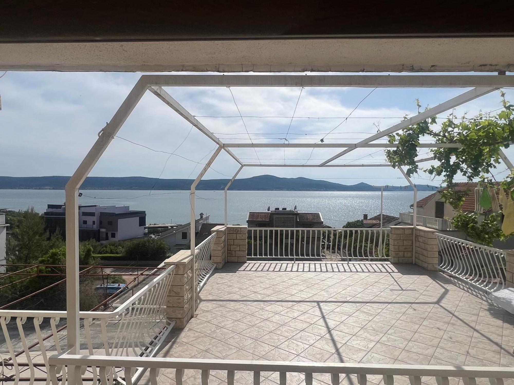 Apartmani Solis スヴェティ・ペタル エクステリア 写真