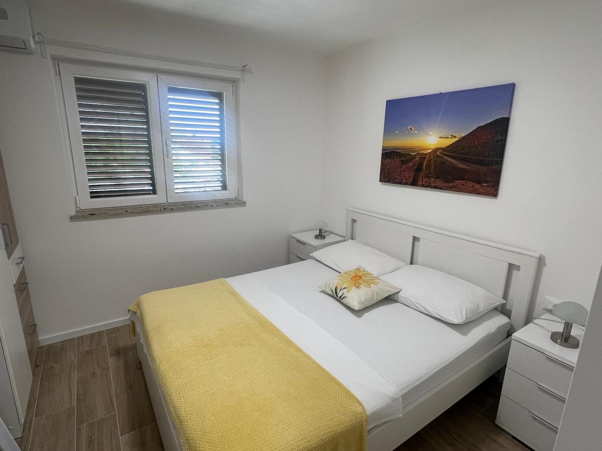 Apartmani Solis スヴェティ・ペタル エクステリア 写真